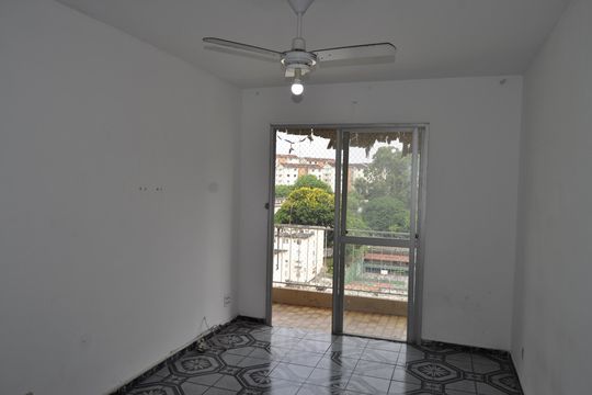 Apartamento à venda com 2 quartos, 55m² em Tomás Coelho, Rio de Janeiro