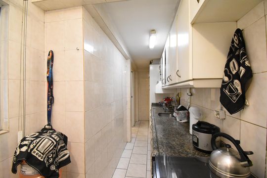 Cozinha de casa à venda com 3 quartos, 80m² em Cajuru, Curitiba