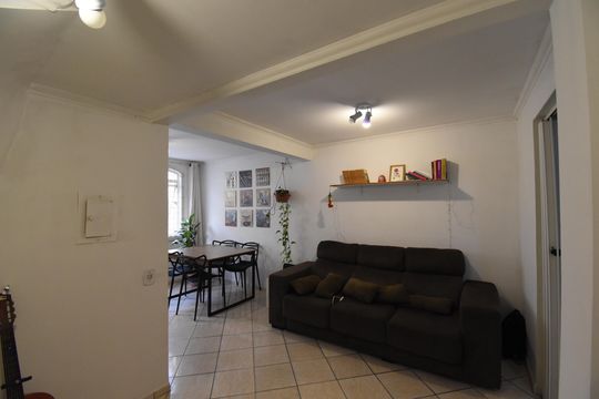 Sala de casa à venda com 3 quartos, 80m² em Cajuru, Curitiba