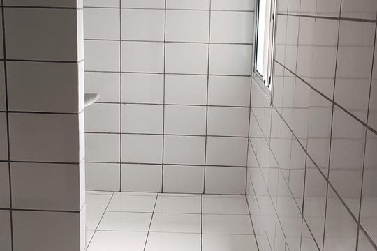 Cozinha de apartamento para alugar com 2 quartos, 48m² em Jardim Helena, Cotia