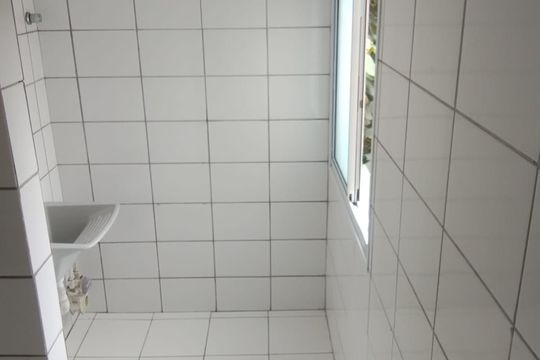 Área de serviço de apartamento para alugar com 2 quartos, 48m² em Jardim Helena, Cotia