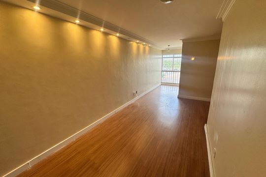 Apartamento para alugar com 2 quartos, 55m² em Csb 6, Brasília