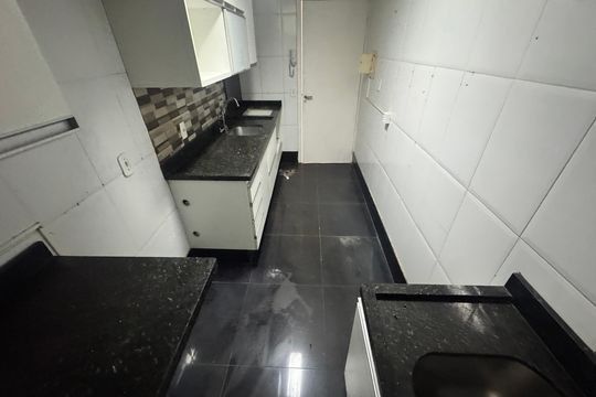Cozinha de apartamento para alugar com 2 quartos, 55m² em Csb 6, Brasília