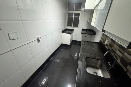 Cozinha de apartamento para alugar com 2 quartos, 55m² em Csb 6, Brasília