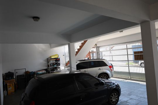 Casa para alugar com 4 quartos, 300m² em Cidade Dutra, São Paulo
