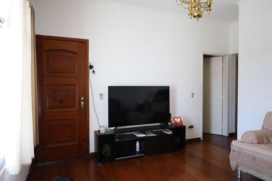 Casa para alugar com 4 quartos, 300m² em Cidade Dutra, São Paulo