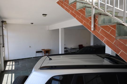 Casa para alugar com 4 quartos, 300m² em Cidade Dutra, São Paulo