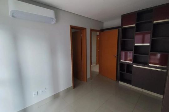 Sala de casa de condomínio para alugar com 3 quartos, 150m² em Granja Marileusa, Uberlândia