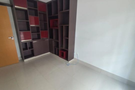 Sala de casa de condomínio para alugar com 3 quartos, 150m² em Granja Marileusa, Uberlândia