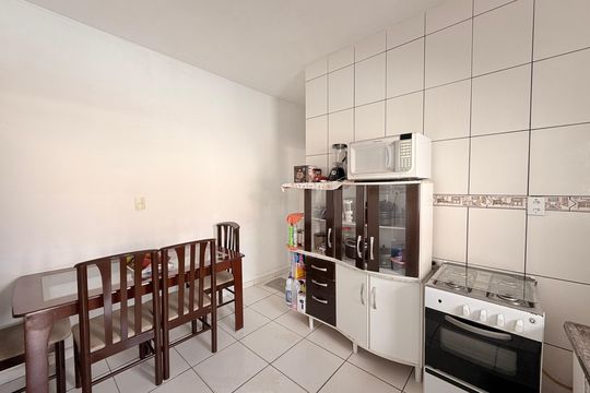 Casa 2 - Cozinha de casa à venda com 3 quartos, 190m² em Jardim Mirante, Várzea Paulista