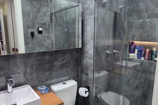 Banheiro de apartamento à venda com 2 quartos, 69m² em Vila Mascote, São Paulo