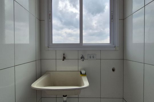 Lavanderia de apartamento para alugar com 2 quartos, 60m² em Vila Curuçá, Santo André