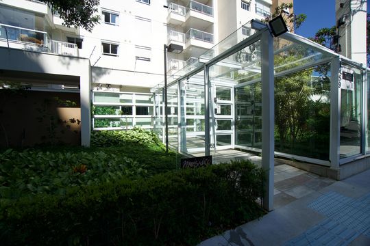Fachada do Prédio de apartamento à venda com 2 quartos, 98m² em Pinheiros, São Paulo