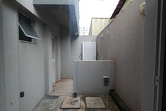 Apartamento para alugar com 2 quartos, 84m² em Santa Mônica, Uberlândia