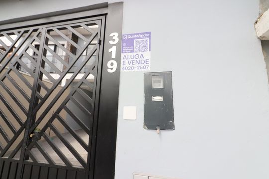 Fachada de casa para alugar com 3 quartos, 151m² em Jardim das Flores, Osasco