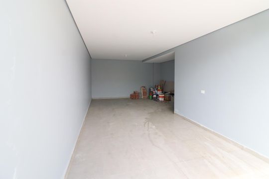 Garagem de casa para alugar com 3 quartos, 151m² em Jardim das Flores, Osasco