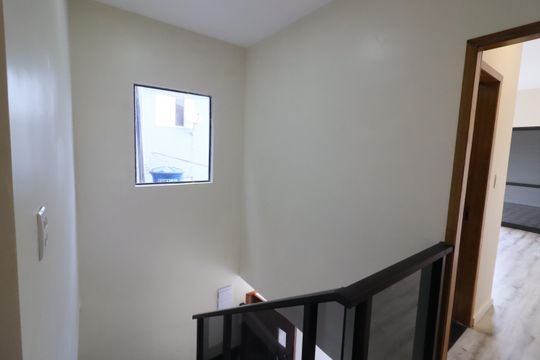 Corredor de casa para alugar com 3 quartos, 151m² em Jardim das Flores, Osasco