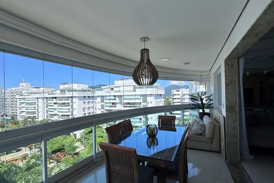 Varanda de apartamento para alugar com 3 quartos, 200m² em Recreio dos Bandeirantes, Rio de Janeiro