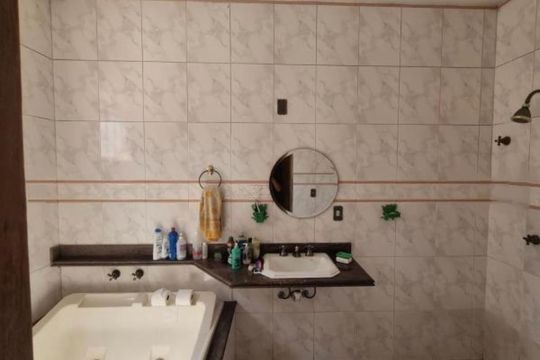 Casa para alugar com 6 quartos, 400m² em Tres Barras, Contagem