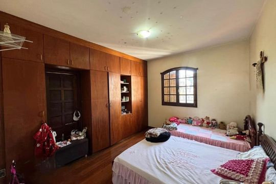 Casa para alugar com 6 quartos, 400m² em Tres Barras, Contagem