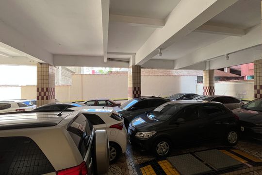 Garagem de apartamento para alugar com 2 quartos, 100m² em Itararé, Santos