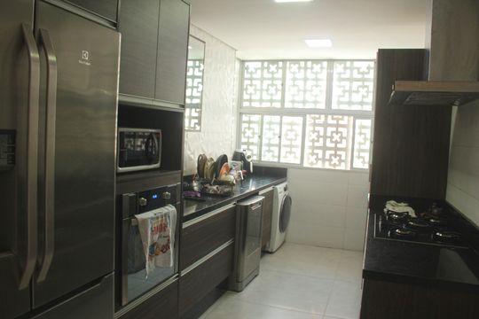 Cozinha e Área de Serviço de apartamento para alugar com 2 quartos, 100m² em Itararé, Santos