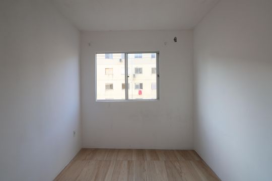 Quarto 2 de apartamento à venda com 2 quartos, 42m² em Niterói, Canoas
