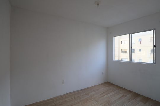 Quarto 2 de apartamento para alugar com 2 quartos, 42m² em Niterói, Canoas