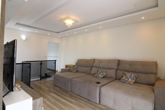 Sala de Estar de casa para alugar com 4 quartos, 168m² em Jardim Nordeste, São Paulo