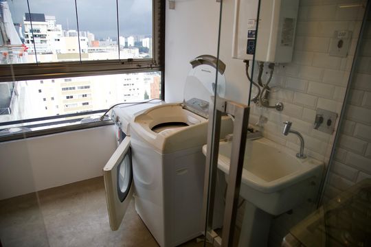 Área de Serviço de apartamento para alugar com 2 quartos, 70m² em Santo Amaro, São Paulo