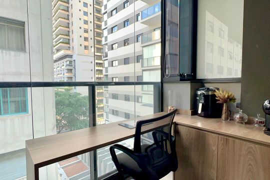 Varanda de kitnet/studio para alugar com 1 quarto, 33m² em Pinheiros, São Paulo