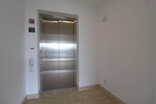 Hall de Entrada de apartamento à venda com 3 quartos, 163m² em Indianópolis, São Paulo