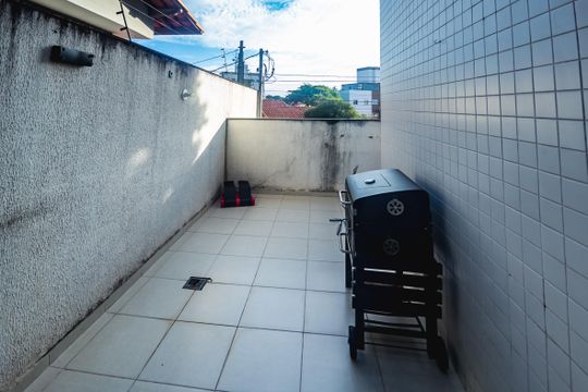 Apartamento à venda com 3 quartos, 90m² em Itapoã, Belo Horizonte