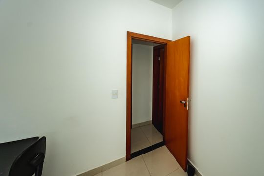 Apartamento à venda com 3 quartos, 90m² em Itapoã, Belo Horizonte