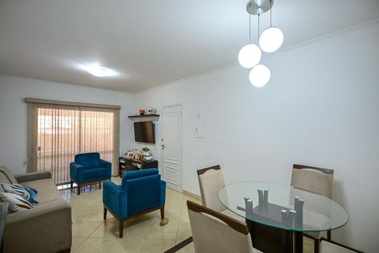 Sala de casa à venda com 3 quartos, 180m² em Parque Regina, São Paulo