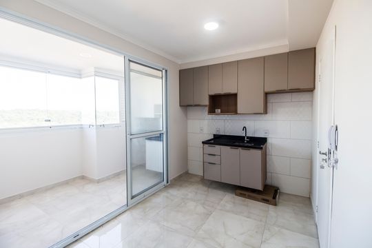 Apartamento para alugar com 2 quartos, 42m² em Vila Sul Americana, Carapicuíba