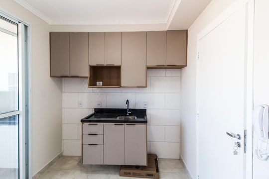 Cozinha de apartamento para alugar com 2 quartos, 42m² em Vila Sul Americana, Carapicuíba