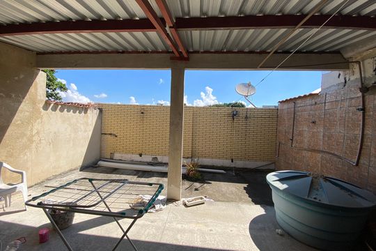 Casa para alugar com 1 quarto, 95m² em Maria da Graça, Rio de Janeiro
