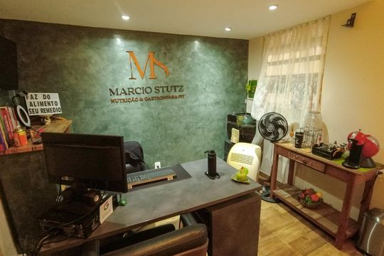 Área comum de casa para alugar com 5 quartos, 200m² em Vista Alegre, Rio de Janeiro