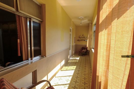 Varanda de casa para alugar com 5 quartos, 200m² em Vista Alegre, Rio de Janeiro