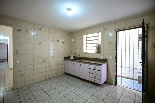 Cozinha de casa à venda com 2 quartos, 160m² em Vila das Belezas, São Paulo