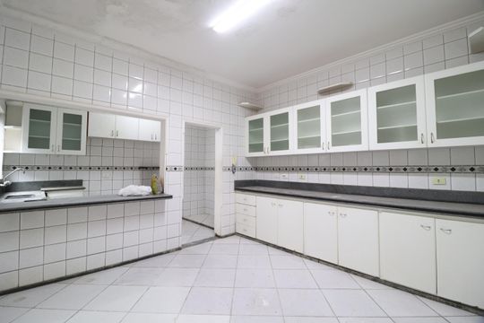 Cozinha - Copa de casa para alugar com 4 quartos, 300m² em Patrimônio, Uberlândia