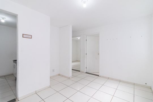 Apartamento à venda com 2 quartos, 52m² em Jardim Maringa, São Paulo
