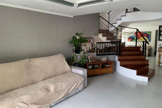Casa à venda com 4 quartos, 220m² em Piratininga, Niterói
