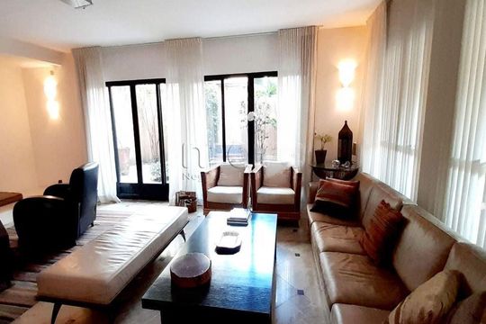 Casa para alugar com 4 quartos, 460m² em Jardim Vila Mariana, São Paulo