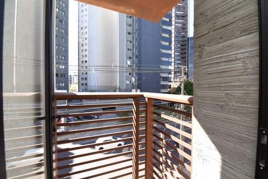 Sacada de kitnet/studio à venda com 1 quarto, 23m² em Bigorrilho, Curitiba