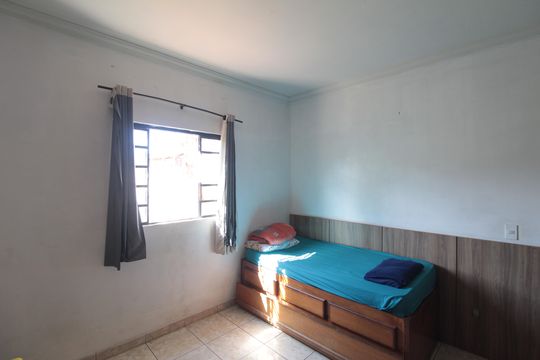 Quarto 2 de casa à venda com 6 quartos, 328m² em Céu Azul, Belo Horizonte