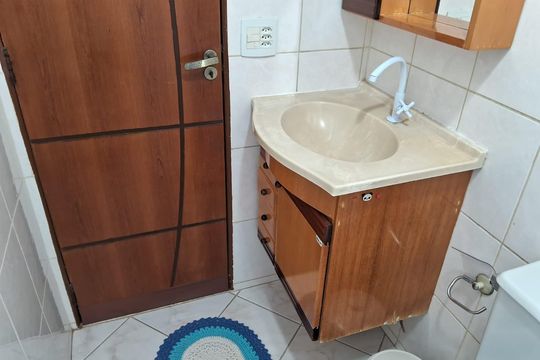 Banheiro de apartamento à venda com 3 quartos, 68m² em Utinga, Santo André