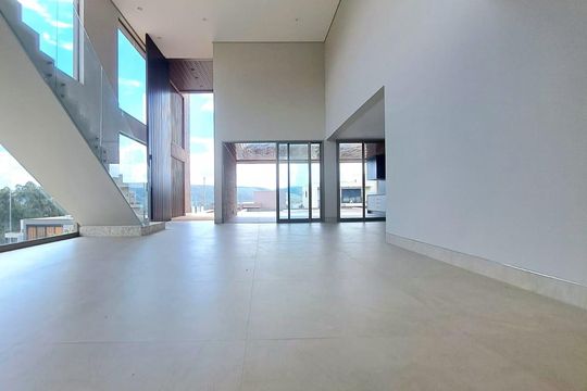 Casa de Condomínio à venda com 3 quartos, 650m² em Alphaville Nova Lima, Nova Lima
