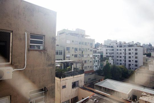 Quarto Vista de kitnet/studio à venda com 1 quarto, 32m² em Centro Histórico, Porto Alegre